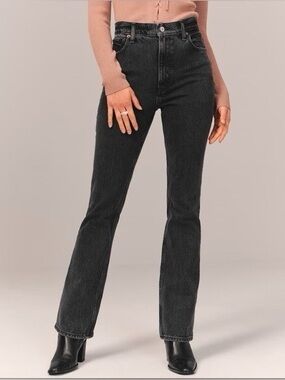 Abercrombie Curve Love 70s Vintage Flare Jeans 33/16R Black NWT